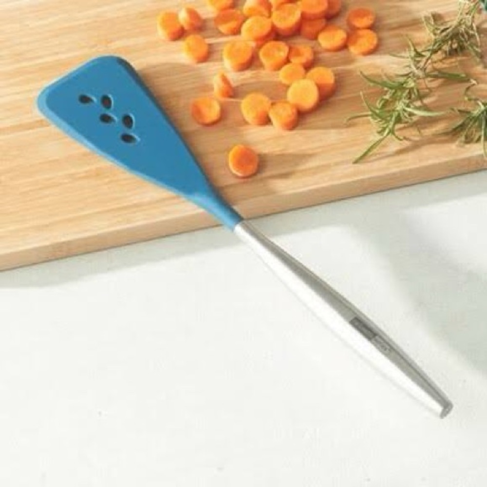 Princess House Blue and Silver Kitchen Spatula